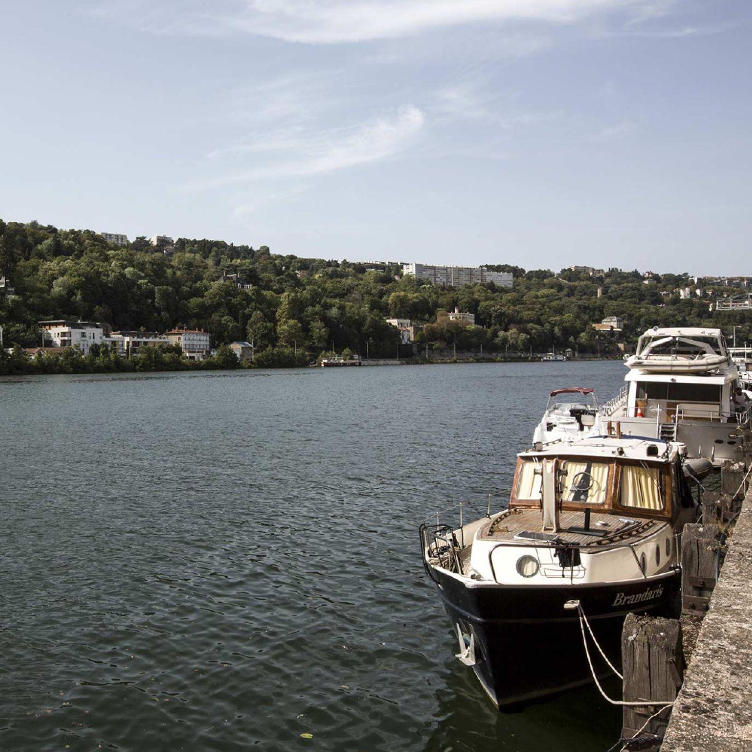MOB HOTEL Lyon - Le long des quais de Saône