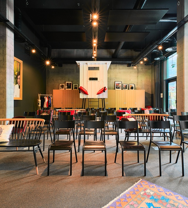 MOB HOTEL - Seminars