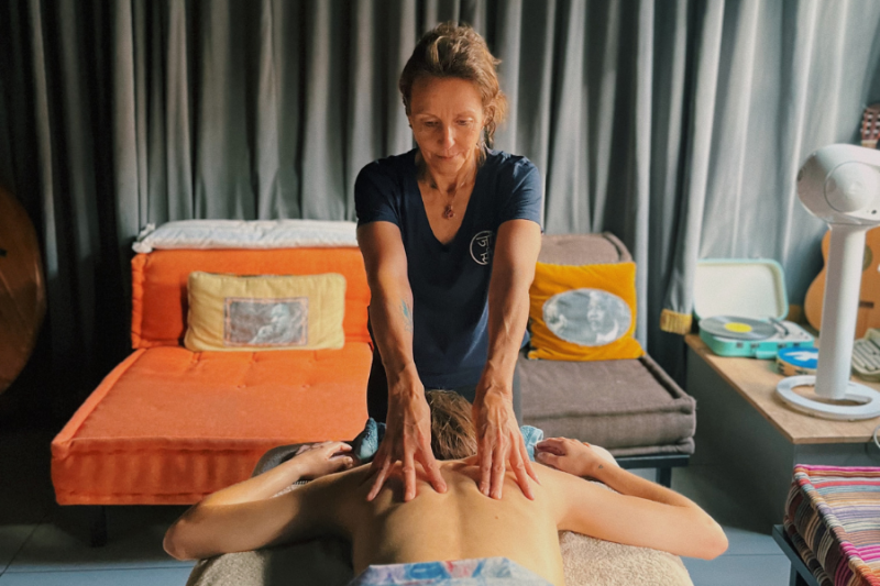 MASSAGE ABHYANGA MASSAGE ABHYANGA