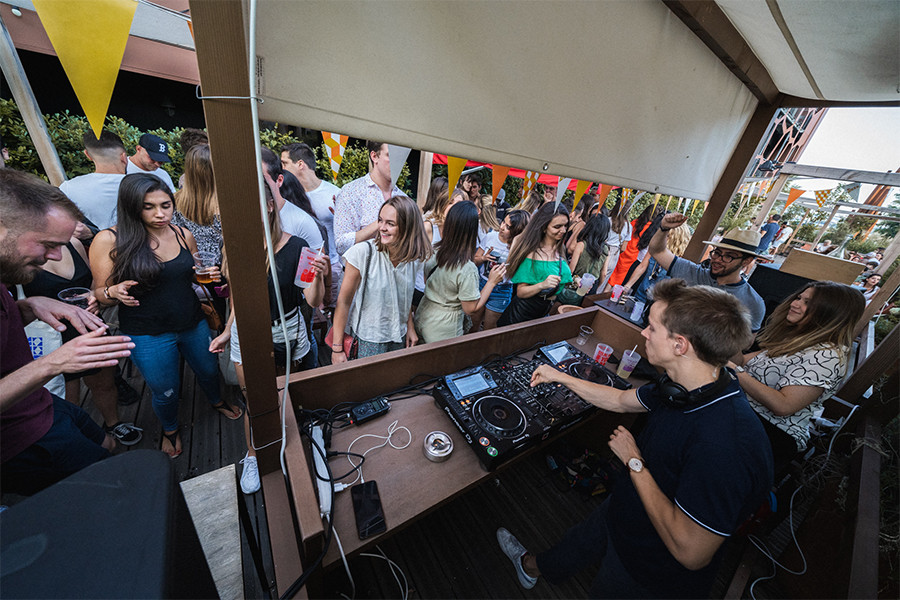 Radioshic : mets-moi en haut ! Radioshic : mets-moi en haut !