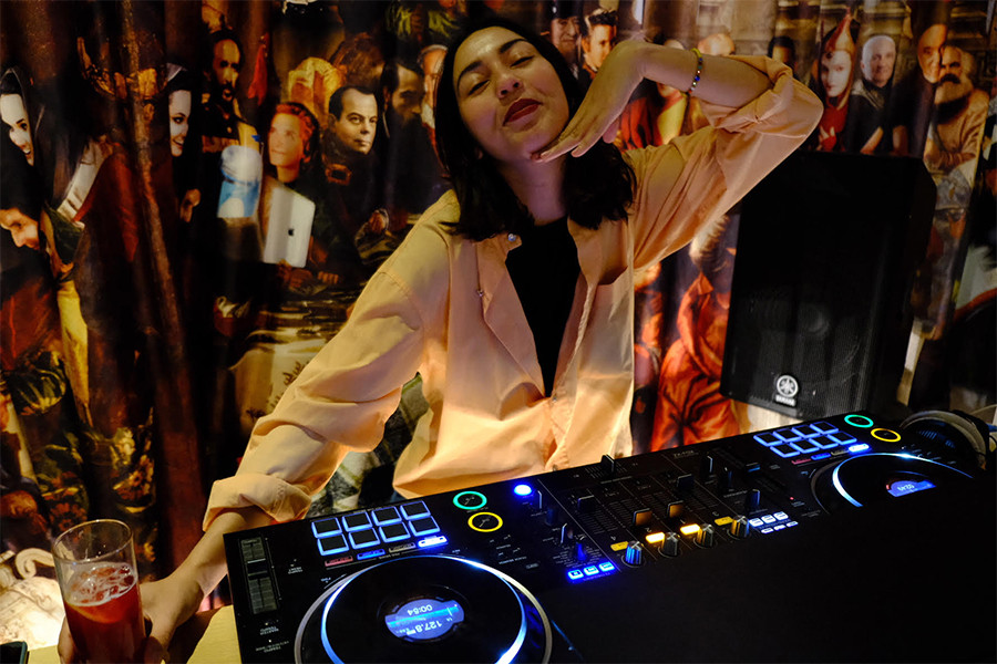 DJ SET DJ SET