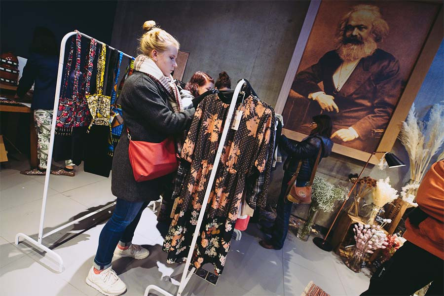Le Grand Vide Grenier Le Grand Vide Grenier